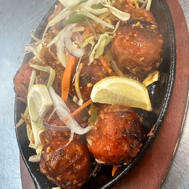 Tandoori chicken momo.